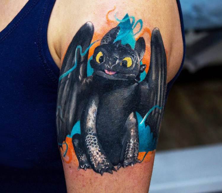 My newest tattoo. Toothless anyone? : r/httyd
