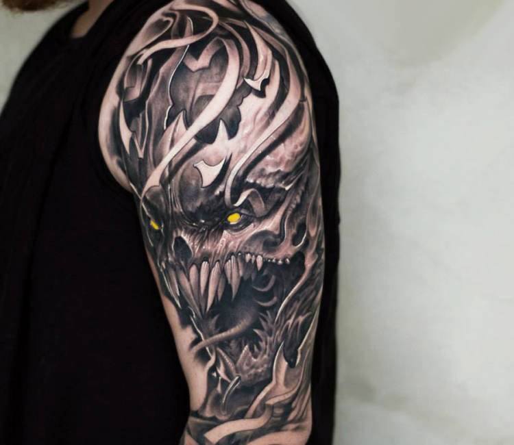 Creature tattoo by Victor Portugal | Post 14263