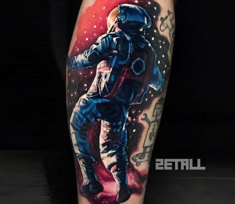 Astronaut Tattoos  Photos of Works By Pro Tattoo Artists at theYoucom