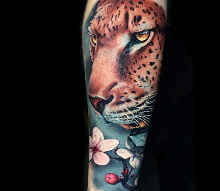 Pin by Dacia Saiz Waldroup on Ink | Leopard tattoos, Sleeve tattoos for  women, Forearm tattoo women